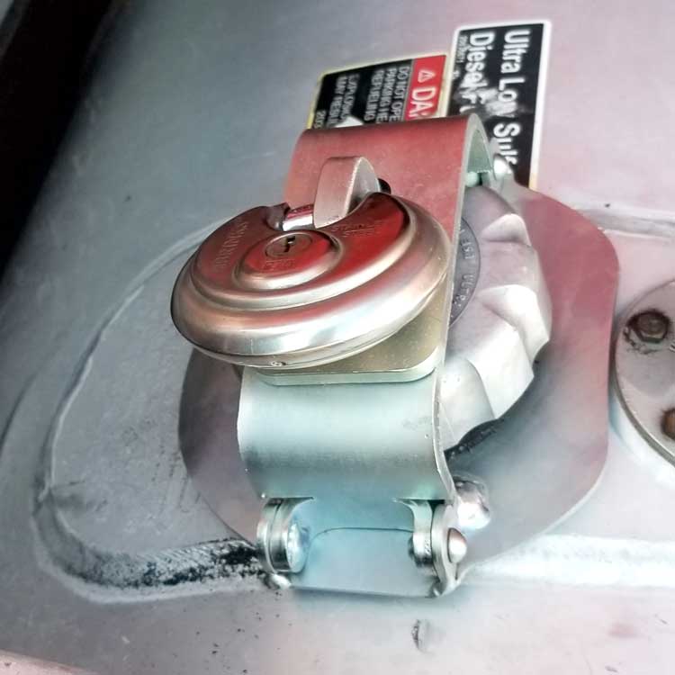 semi-truck-lock-on-guard-diesel-guard semi truck lock on guard diesel guard.